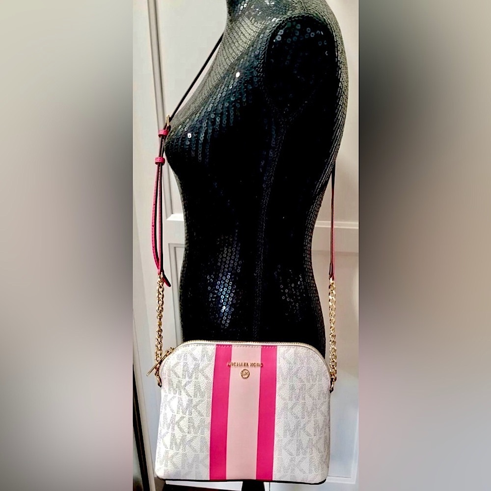 Michael Kors Cindy Lg. Dome Crossbody w/ Center Stripe Vanilla/Hibiscus 🌺  *HTF